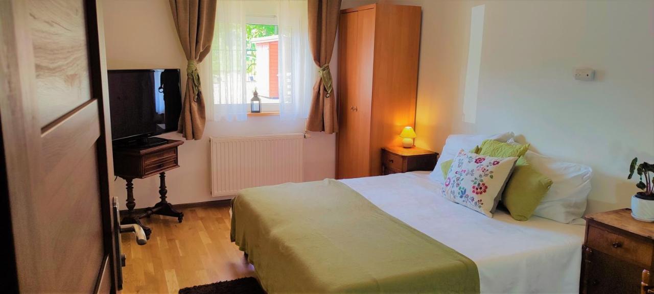 Gorski Widok Karpacz Apartamenty I Pokoje- Salon Kominkowy * Karpacz