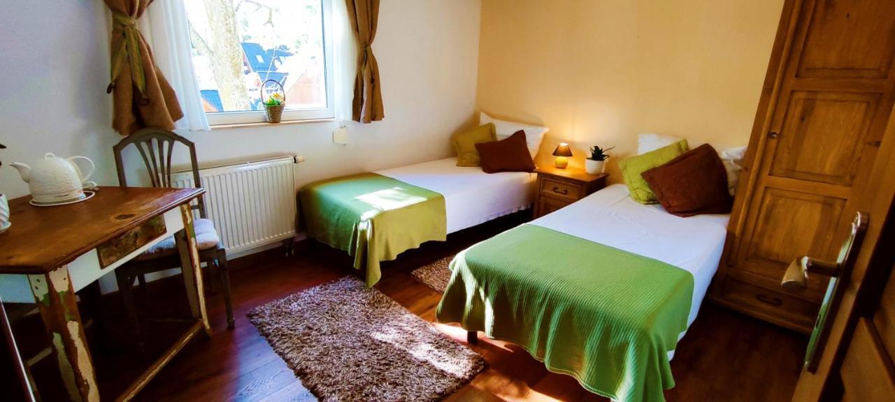 Homestay Gorski Widok Karpacz Apartamenty I Pokoje- Salon Kominkowy