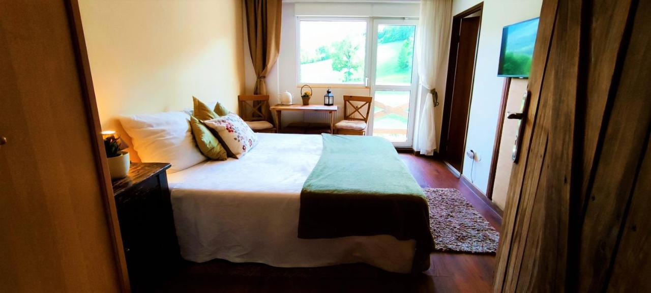 Gorski Widok Karpacz Apartamenty I Pokoje- Salon Kominkowy Privatunterkunft *