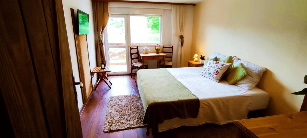 Gorski Widok Karpacz Apartamenty I Pokoje- Salon Kominkowy Privatunterkunft Karpacz