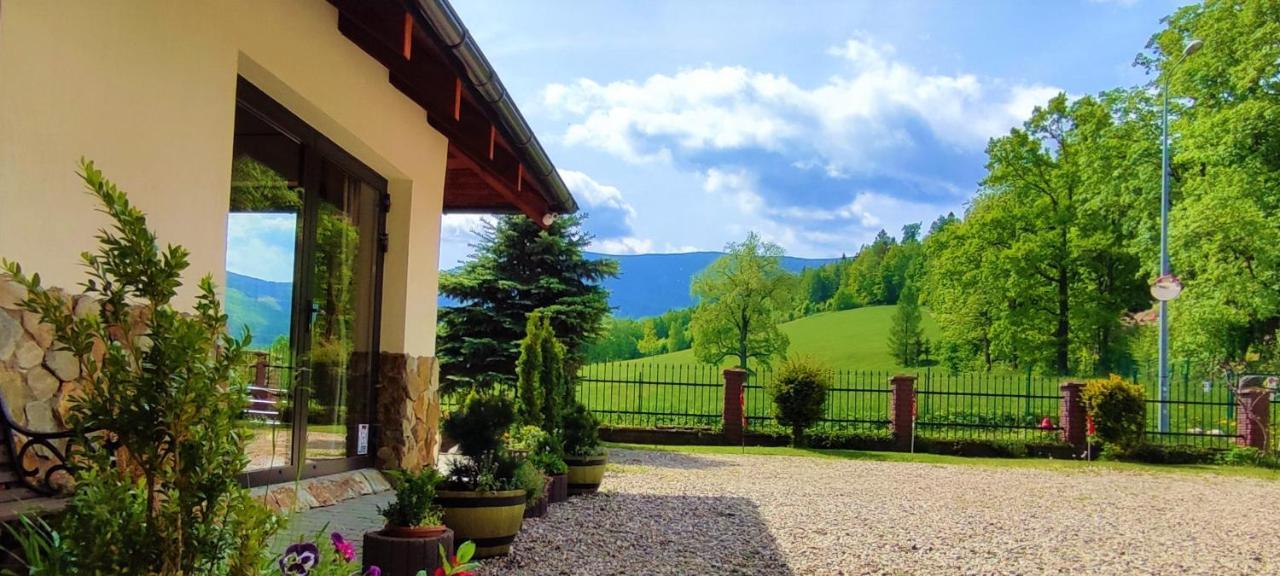 Gorski Widok Karpacz Apartamenty I Pokoje- Salon Kominkowy * Karpacz